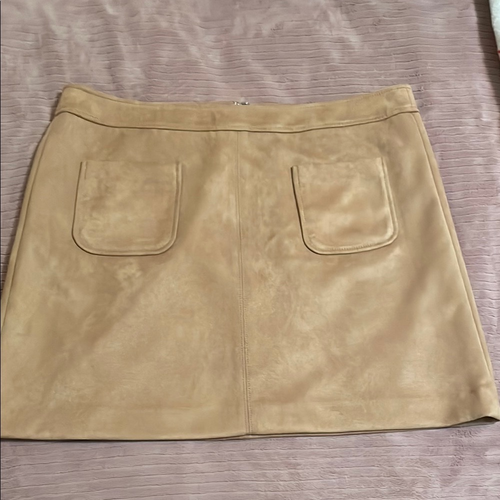 Loft skirt